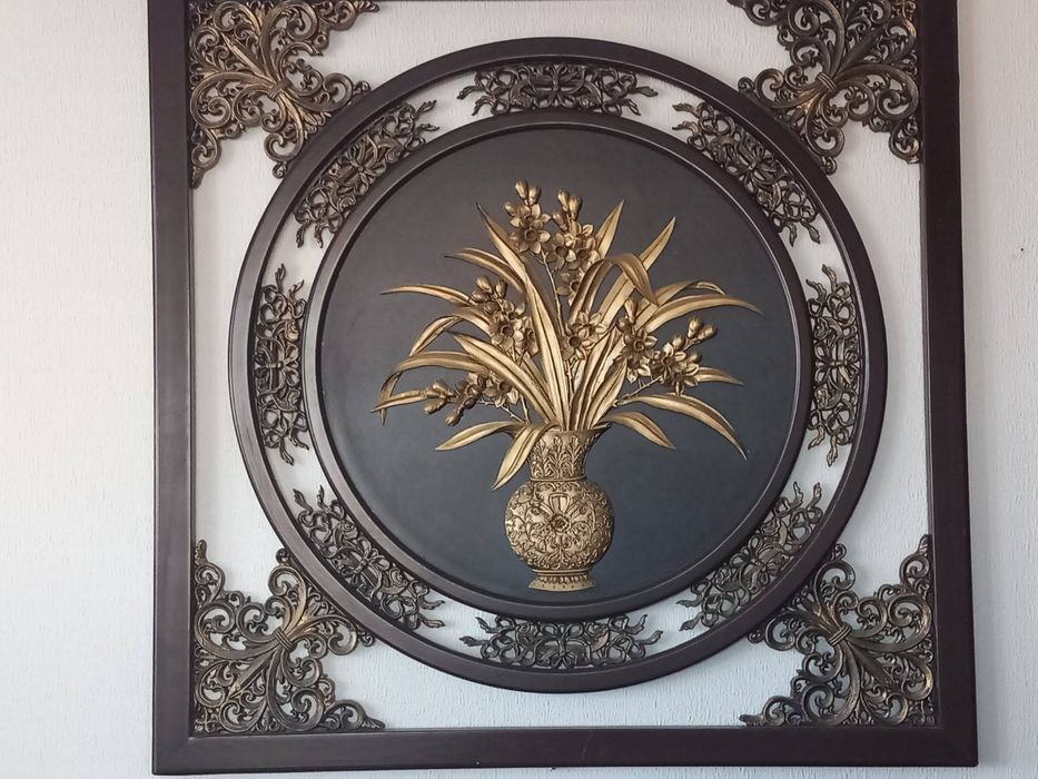 Пано за стена-мед