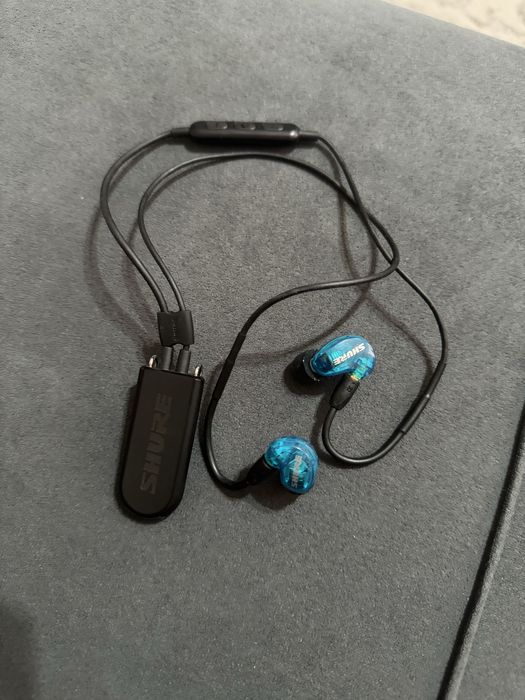 Наушники SHURE, SE215 bluetooth.