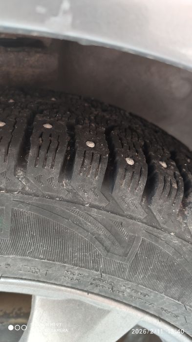 Продам диски с резиной зима