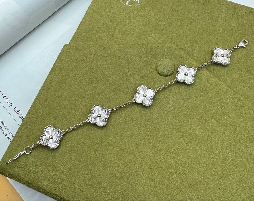 Van cleef & Cartier