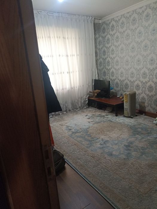 Продаю 4х комнатную квартиру на Тузель 1. Метро 2 бекат