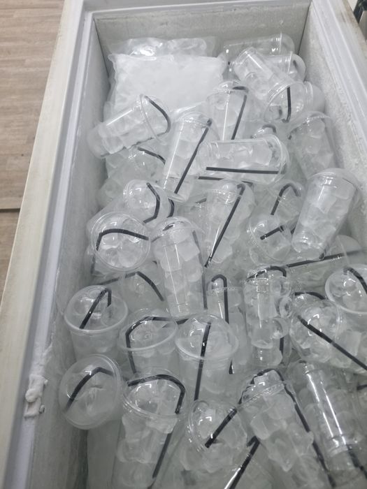 Лёд в стакане лед стаканчик со льдом