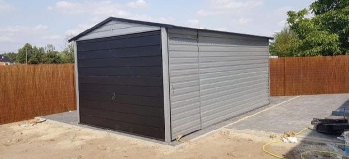 Vând garaj auto pe structură metalică