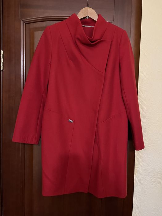 Пальто почти новое, шерсть, р.44-46