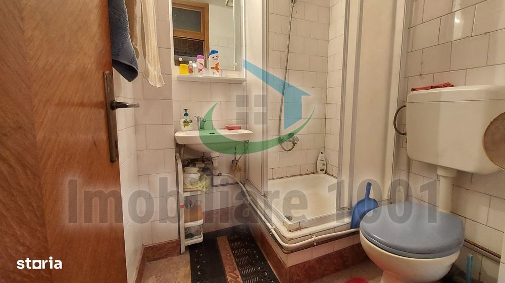 Apartament 4 camere, Republicii, etaj 1, garaj și boxa, zona Canal 7