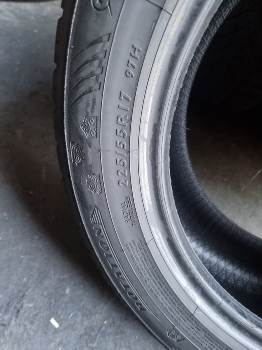 225.55.17 dunlop m+s doua buc