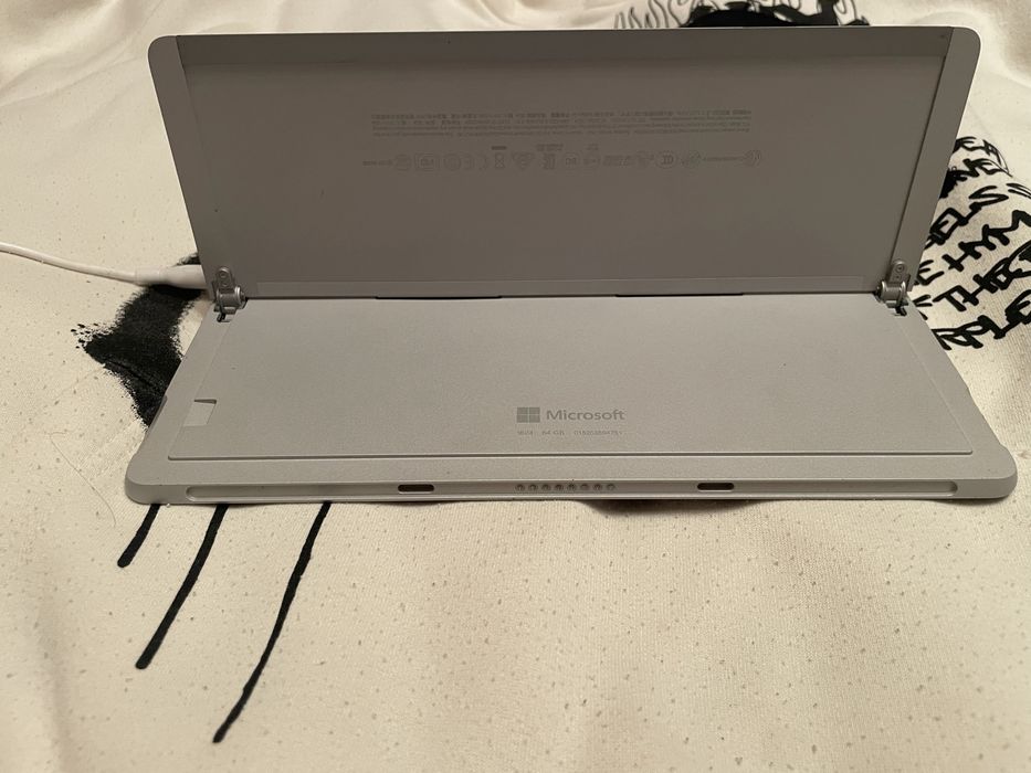Vand sau dau la schimb pe playstation5 digital