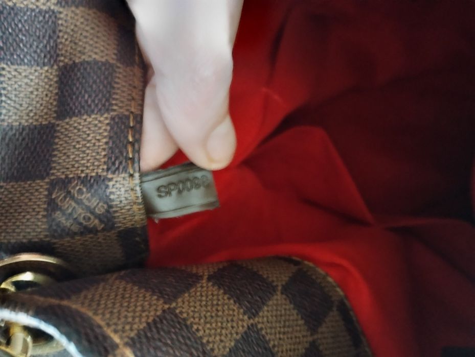 Louis Vuitton чанта