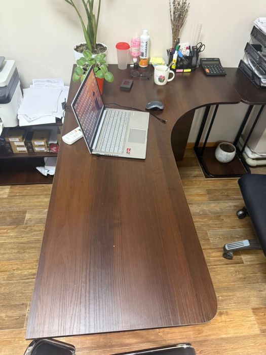 Компьютерные столы