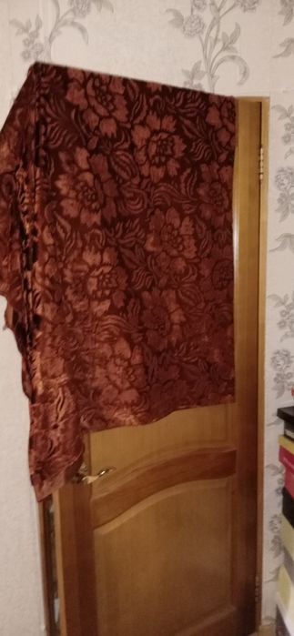 Штора 2.50*1.60.