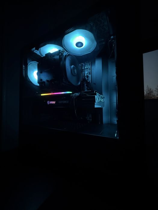 Геймърски компютър Ryzen 5900x rtx 3070 ti RAM-32GB M.2-512GB