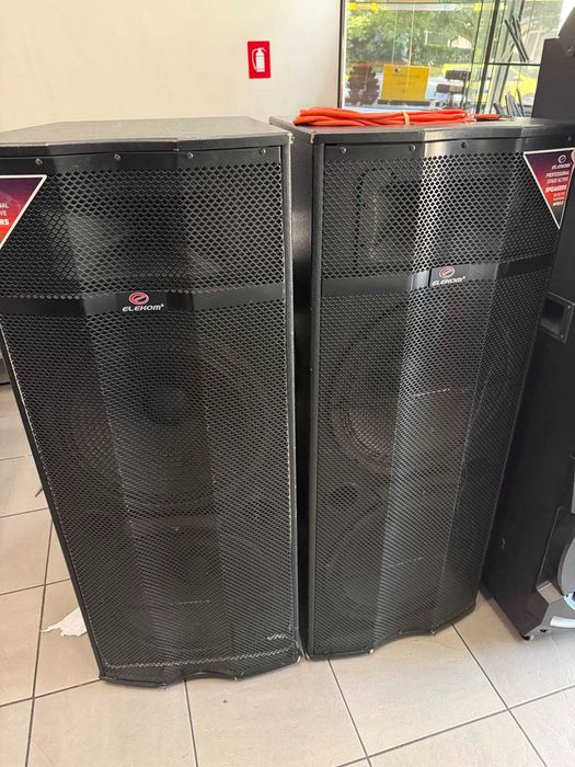 Преносими Говорители 2 броя с микрофони Elekom EK-3115