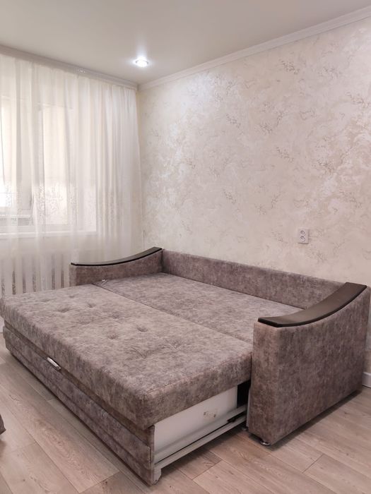 Продам Диван срочно