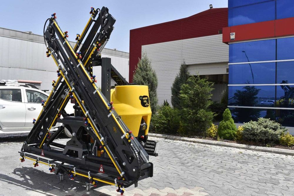 Masina de erbicidat 1200L full hidraulica/MET/Instalatie de erbicidat