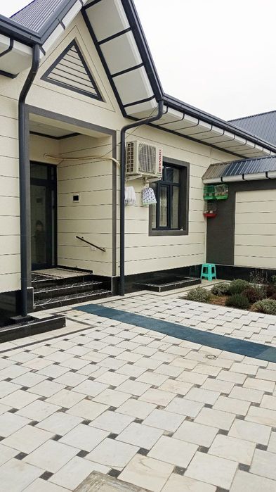 Toshmi poʻstidan 4 km kirganda  Pobeda joylashgan fayzli mahallada