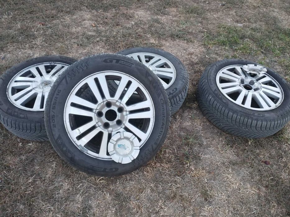 Jante aluminiu ford pe 16 cu cauciucuri