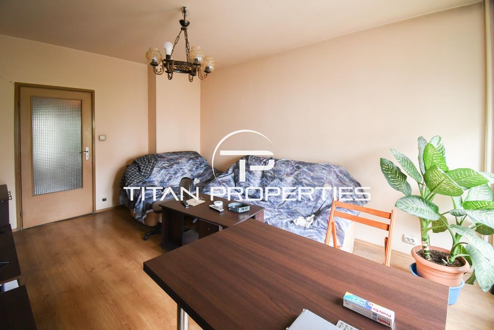 Двустаен, под наем, ж.к Света Троица