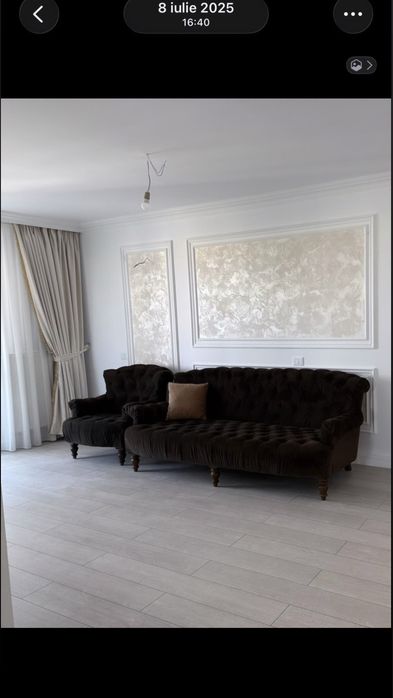 Canapea de catifea verde imchis