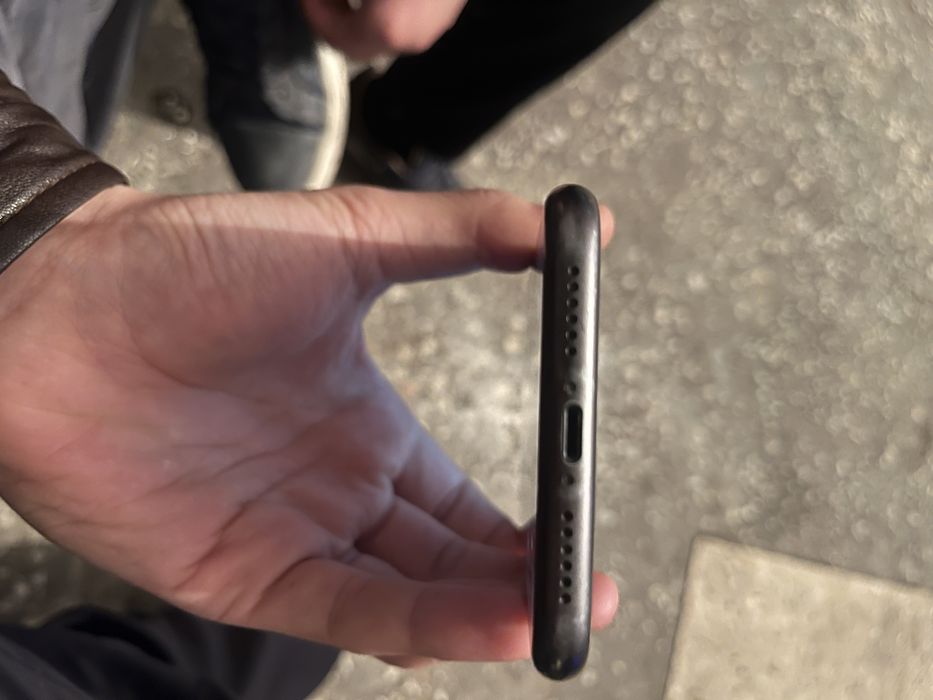 IPhone 11 128гб   Акб 68