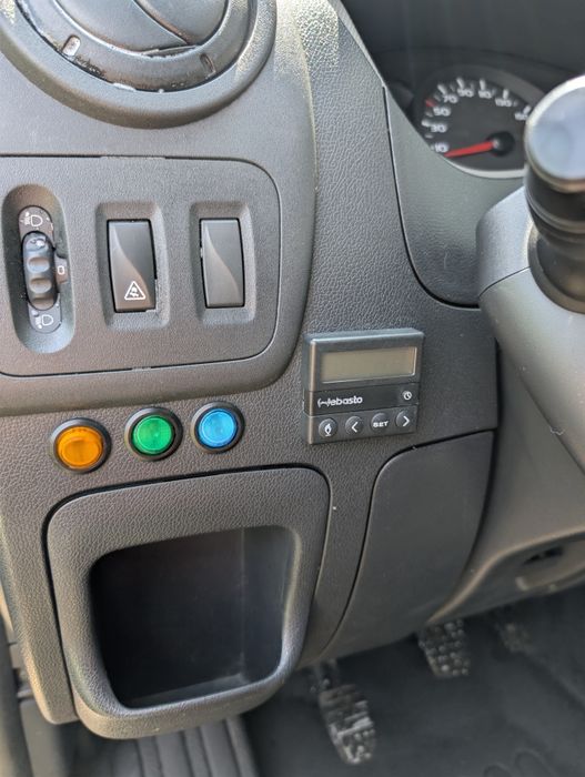 Renault Master III L2H2