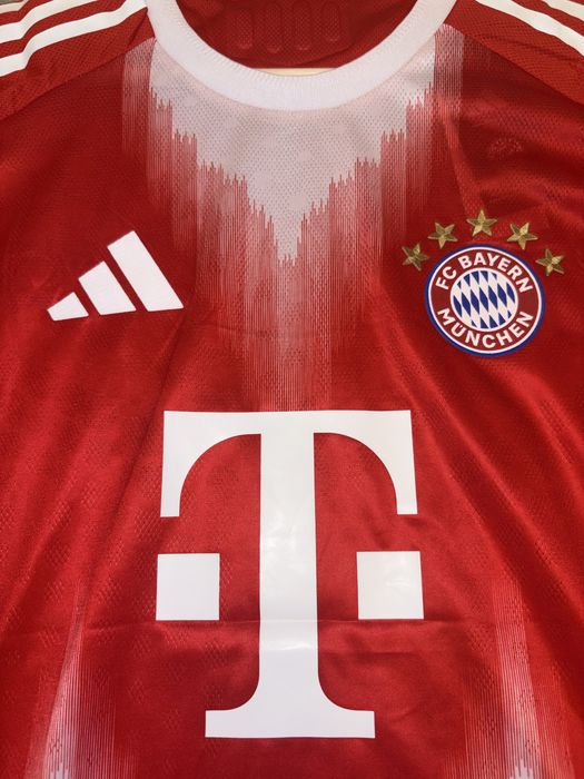 Tricou Bayern Munich Olise 17