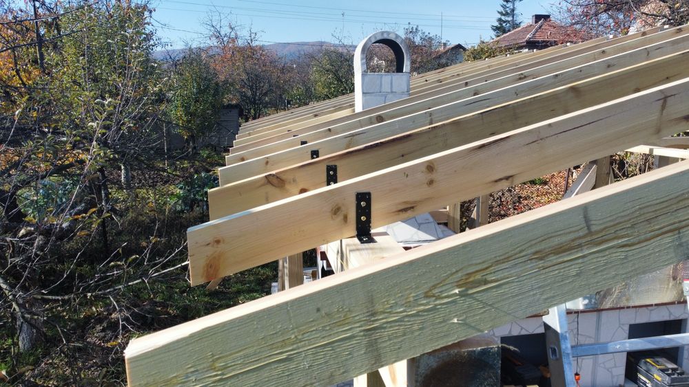 Ремонт на покриви Доверие 85