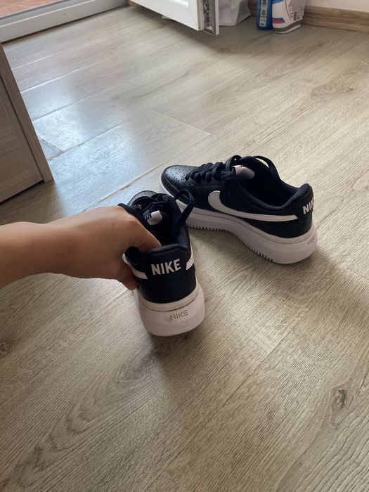 Nike обувки почти нови