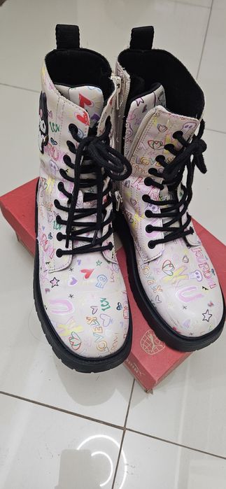 Ghete Zara Sanrio kuromi