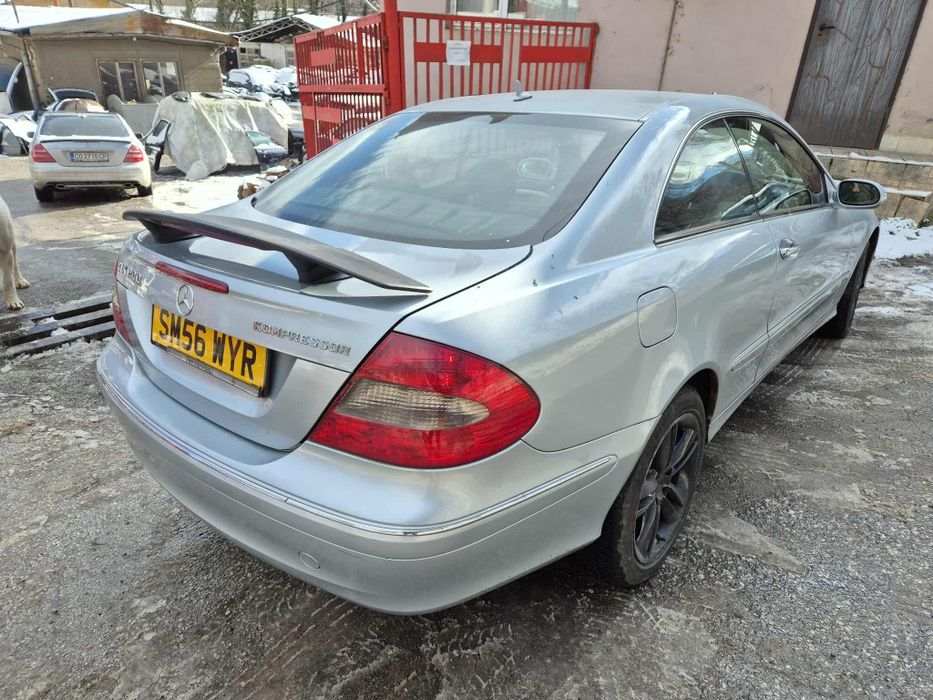 Mercedes CLK200Kompressor 163кс Face черен таван автоматик НА ЧАСТИ!