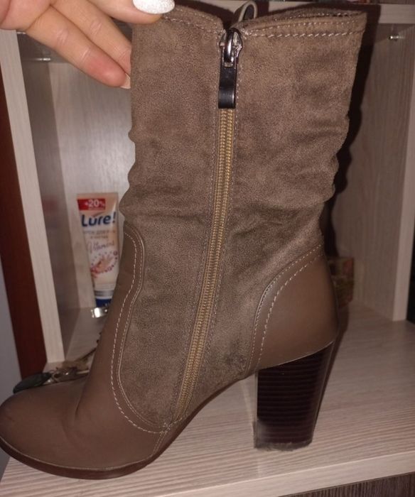 Продам осенние-весенние сапожки