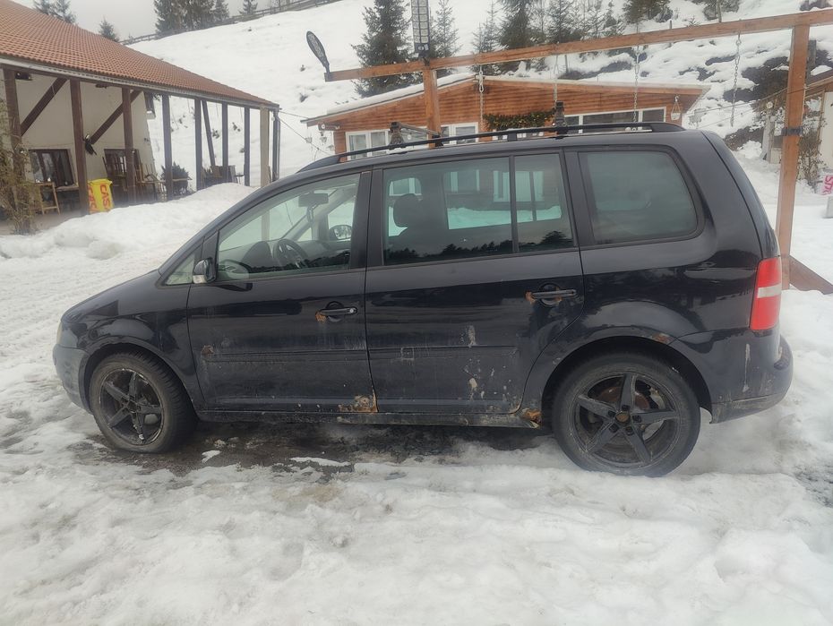 Vând schimb cu remorca 2 axe