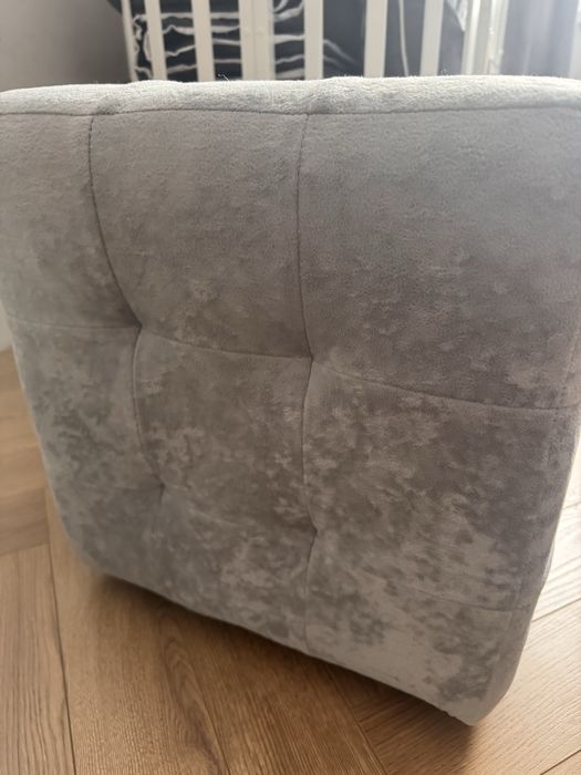 Новый пуф из устойчивой ткани