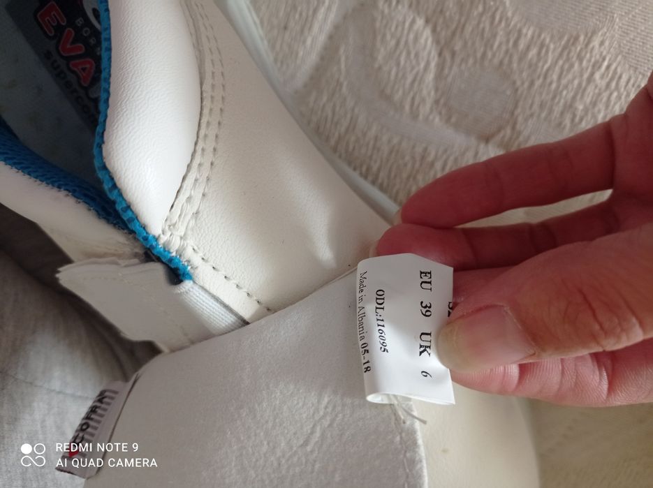 Bocanci ortopedici metal în vârf