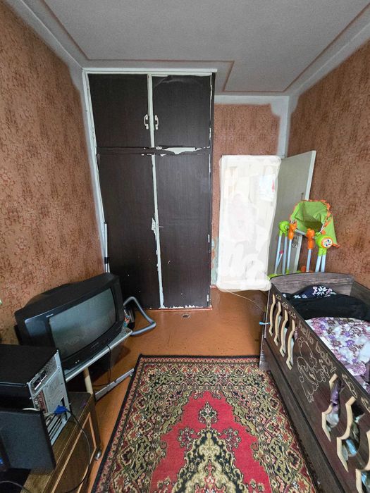 чиланзар 20 2-1-4,, 50м2, балкон 1,5х6, можно под офис