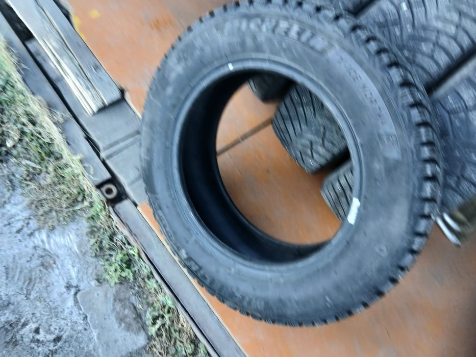 Продам зимние балоны Мишлен