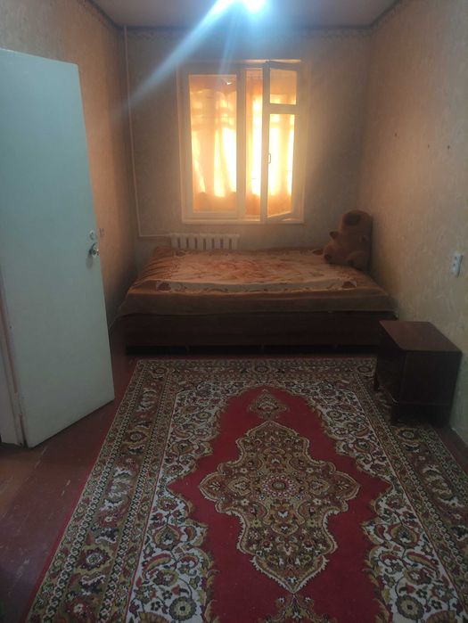 Продается 2 комнатная квартира в центре