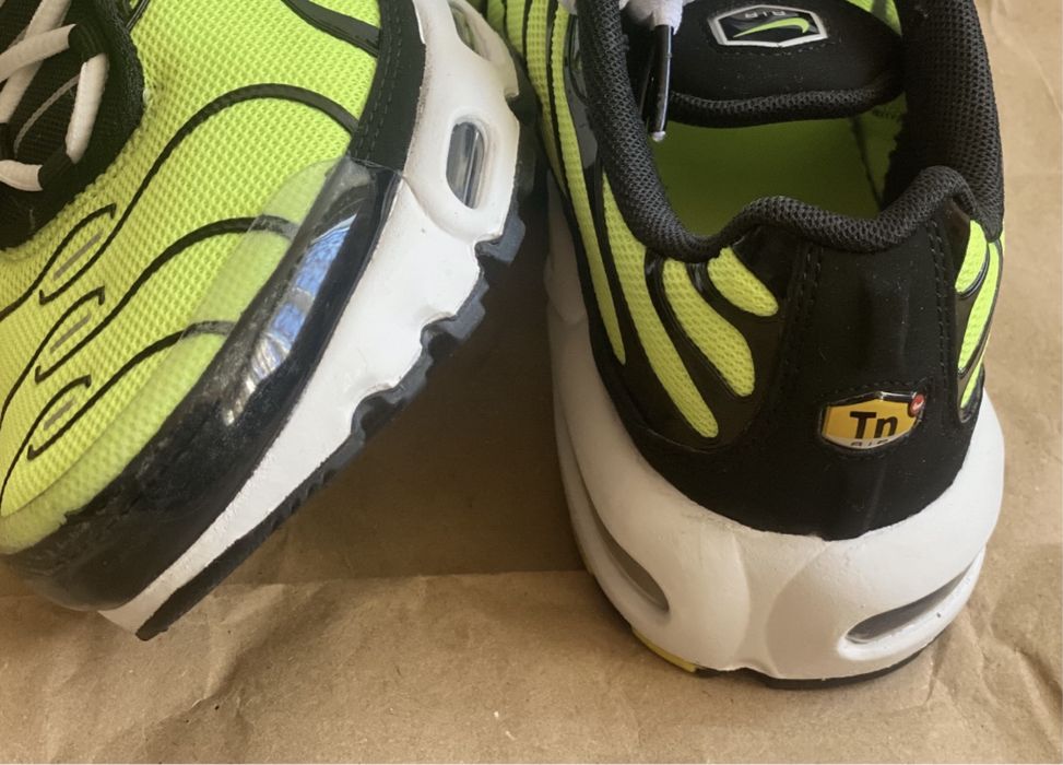 Nike air max+ hot lime GS
