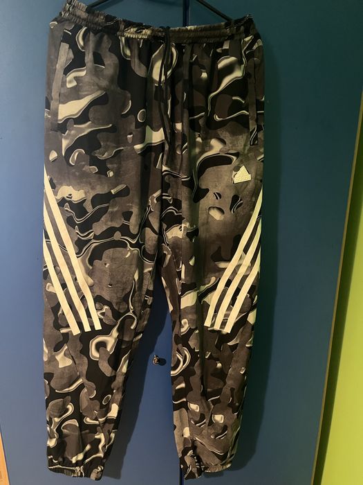 Adidas  екип.