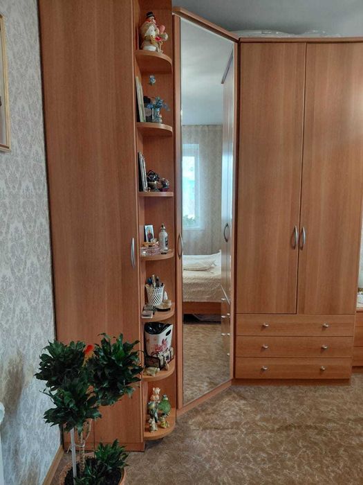 Продаётся 3-комнатная квартира в спокойном районе города.