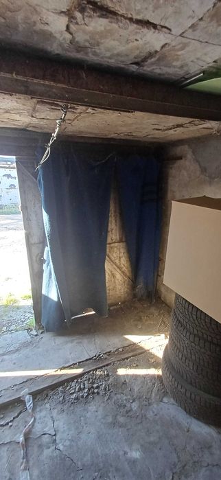 Продам гараж . 800000