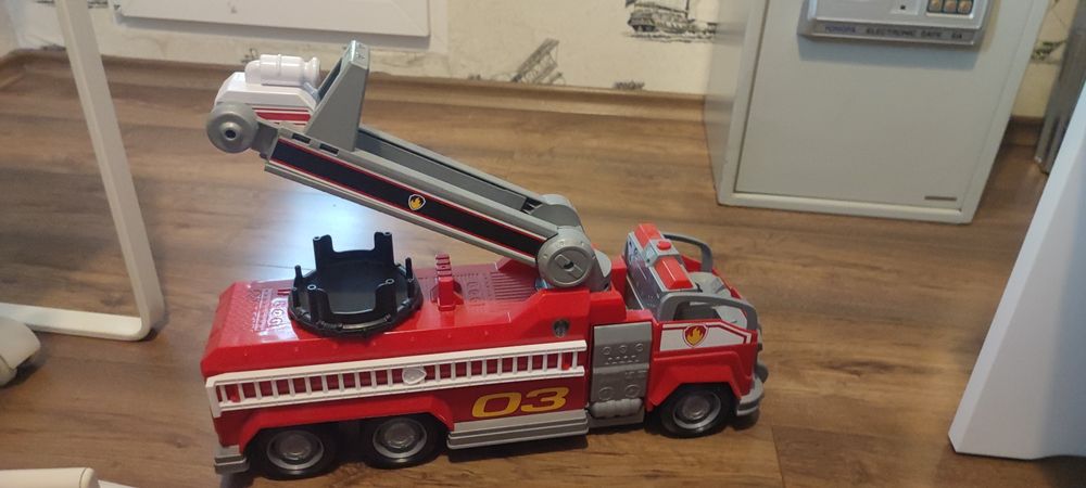 Пес патрул база наблюдателна кула