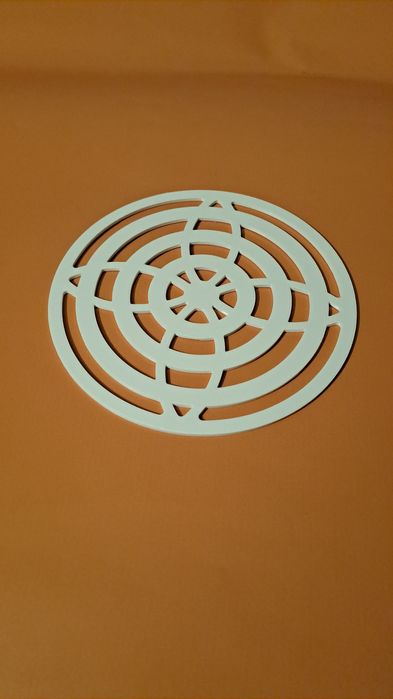 Grila masa manichiura