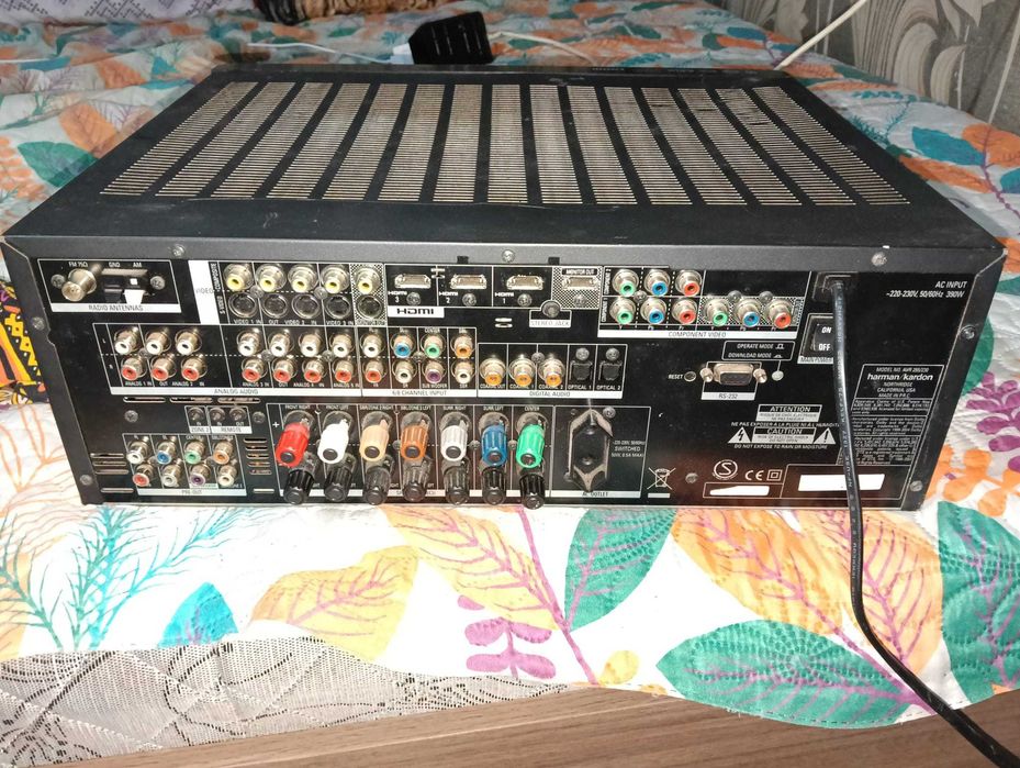 Усилвател Arman/kardon
