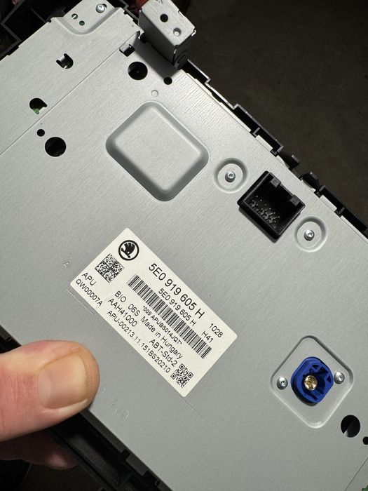 Оригинален дисплей за мултимедия Болеро на Шкода Октавия 3