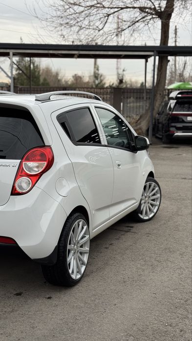 Spark 2019 4 avtomat Sotiladi