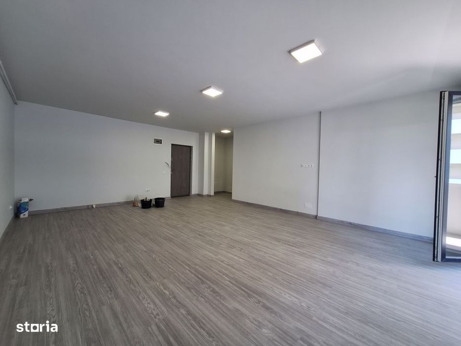 Apartament cu 2 camere, 54,6 mp, balcon, zona Eroilor