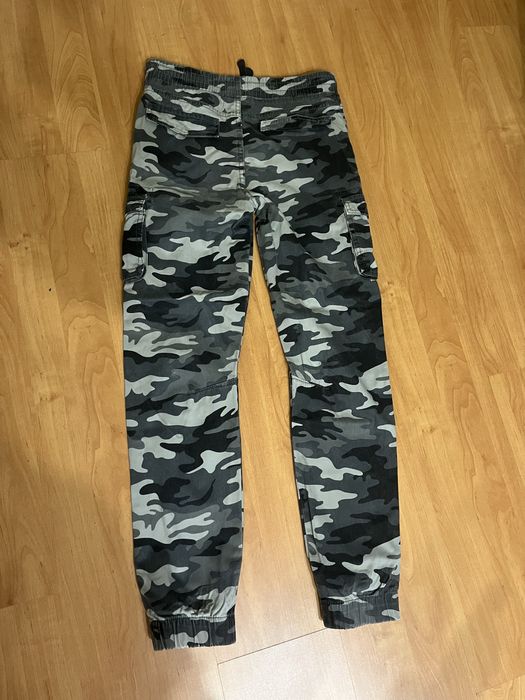 Камуфлажен панталон за момче Terranova