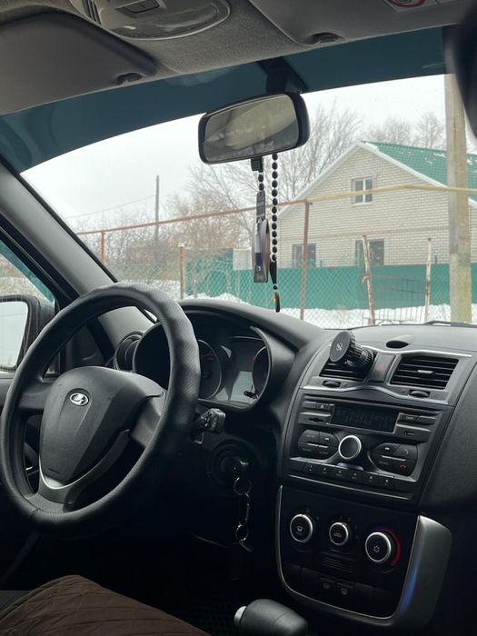 Продам Гранту 2020 Люск в идельном сост