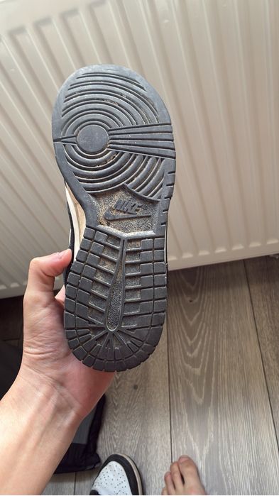 Adidasi balenciaga triple S marimea 43 nike dunk stare buna marimea 38.50 si 2 perechi de adidasi de fotbal sintetic 36/37