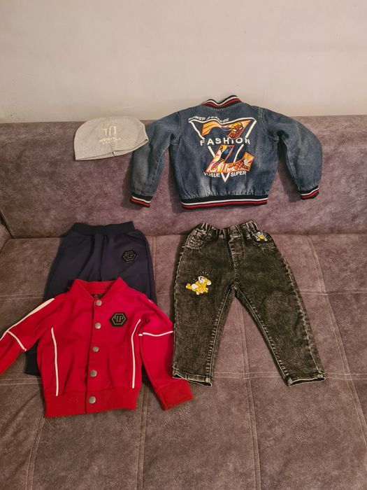 Продам детские вещи